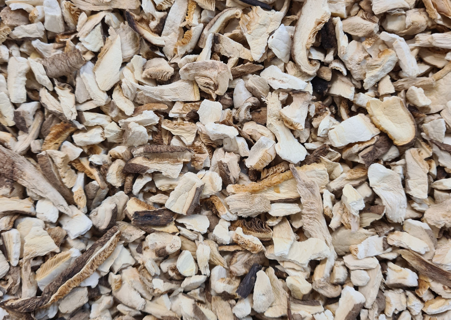 MQ21C Dried Shii Take Mushroom Pieces 2-9mm